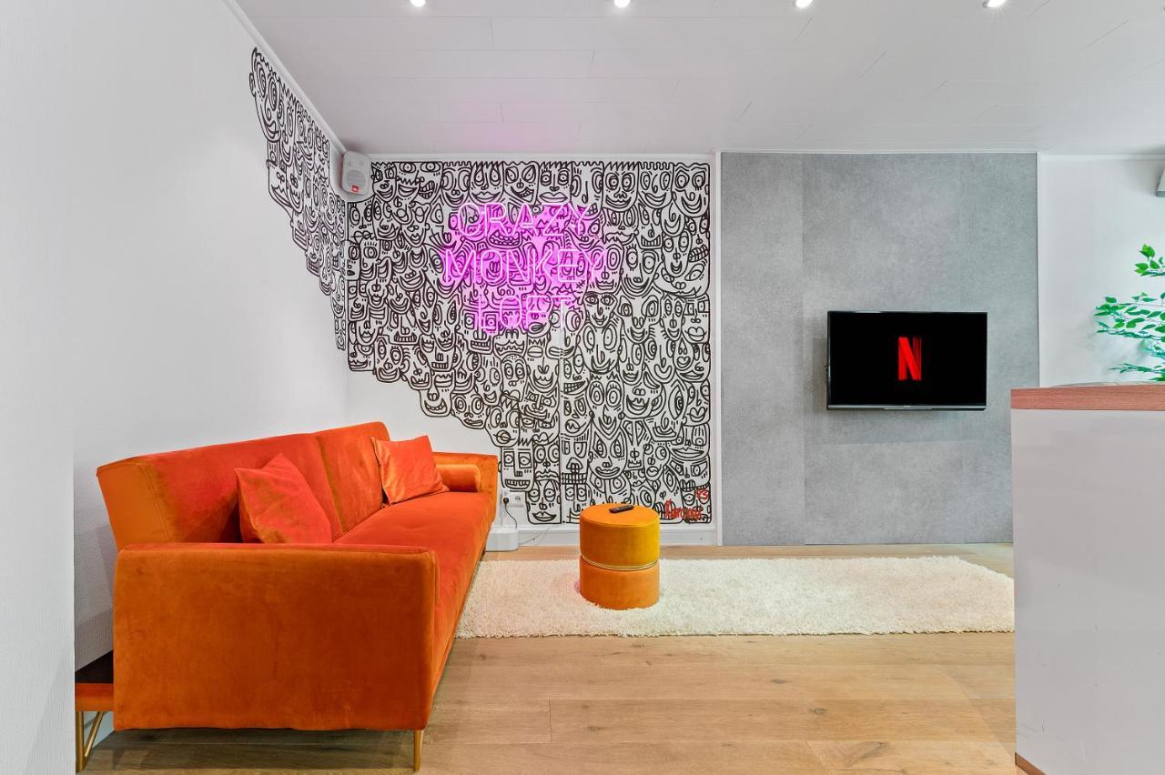 Das Crazy Monkey Loft Mit 100Qm & Summerlounge Apartment Stuttgart Ngoại thất bức ảnh