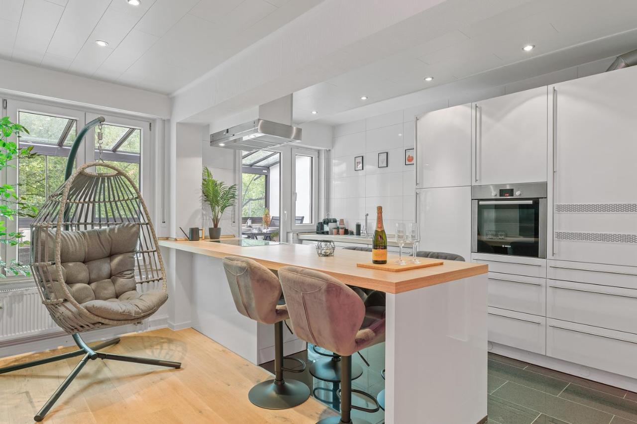 Das Crazy Monkey Loft Mit 100Qm & Summerlounge Apartment Stuttgart Ngoại thất bức ảnh