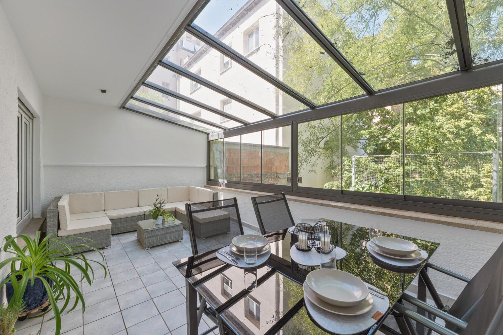 Das Crazy Monkey Loft Mit 100Qm & Summerlounge Apartment Stuttgart Ngoại thất bức ảnh